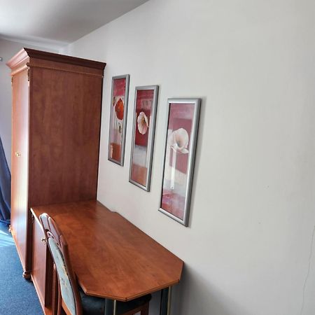 Hotel Hoyers In Pinneberg Prisdorf 外观 照片