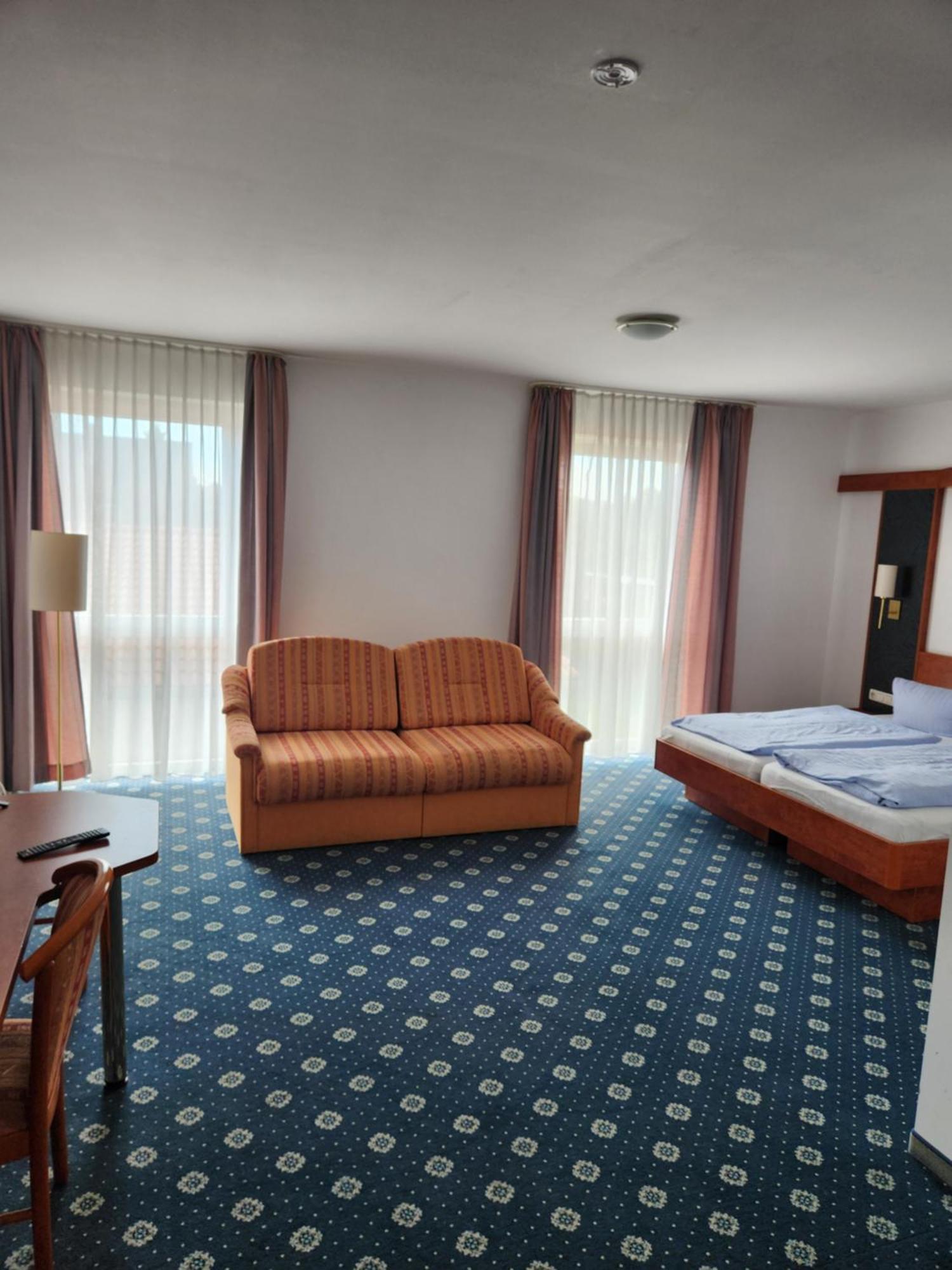 Hotel Hoyers In Pinneberg Prisdorf 外观 照片